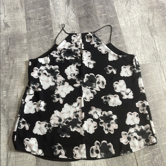 Express Floral Print/Black Reversible Cami - Picture 7 of 9